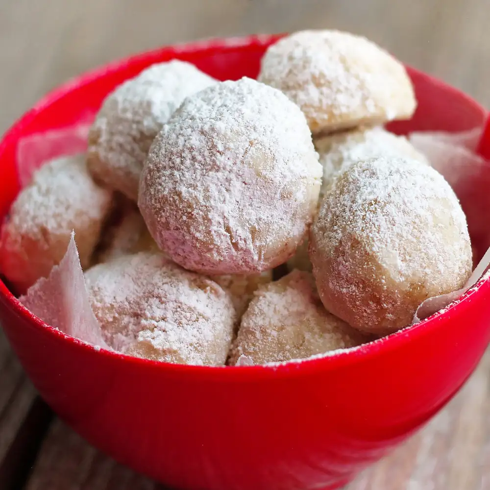 Snowball Cookies That MELT In Your Mouth!