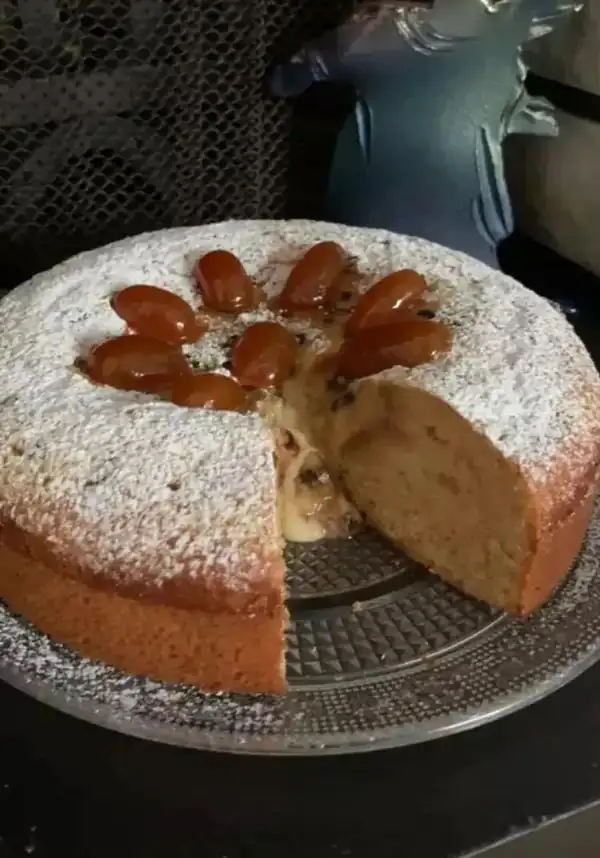 One Pot Cake - Nua Cake with Pineapple Custard