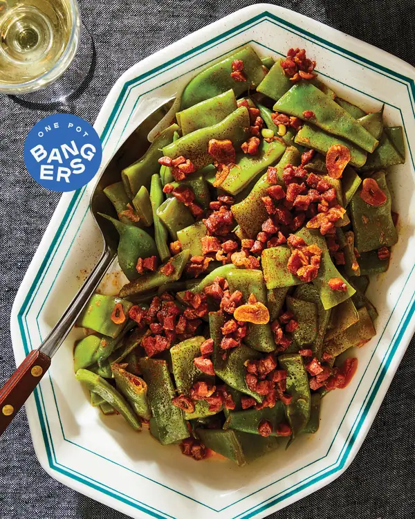 Spanish Green Bean Recipe with Garlic and Jamón