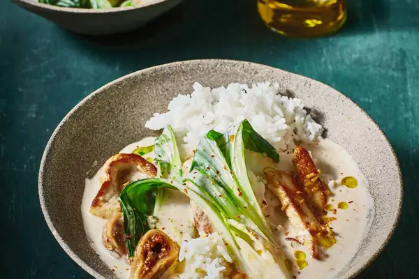 Curry with fig and star anise