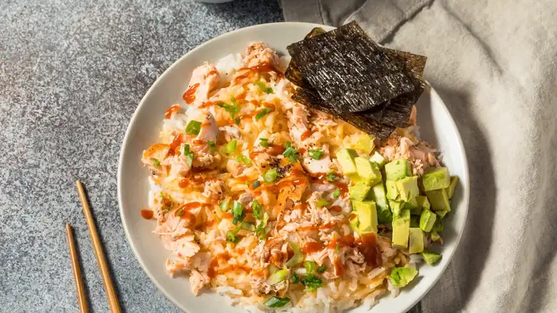 Sushi Salad Is The Perfect Way To Shake Up Your Summer Meals