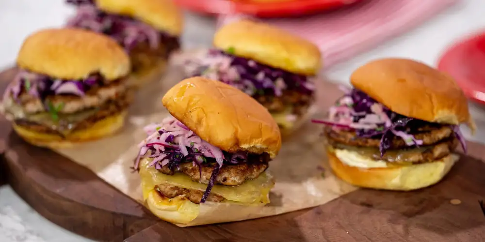 Apple burgers, overnight French toast and more fall recipes to make this week