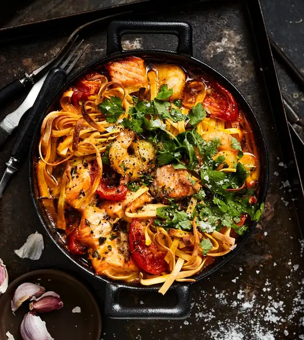 Bouillabaisse-tuorepasta