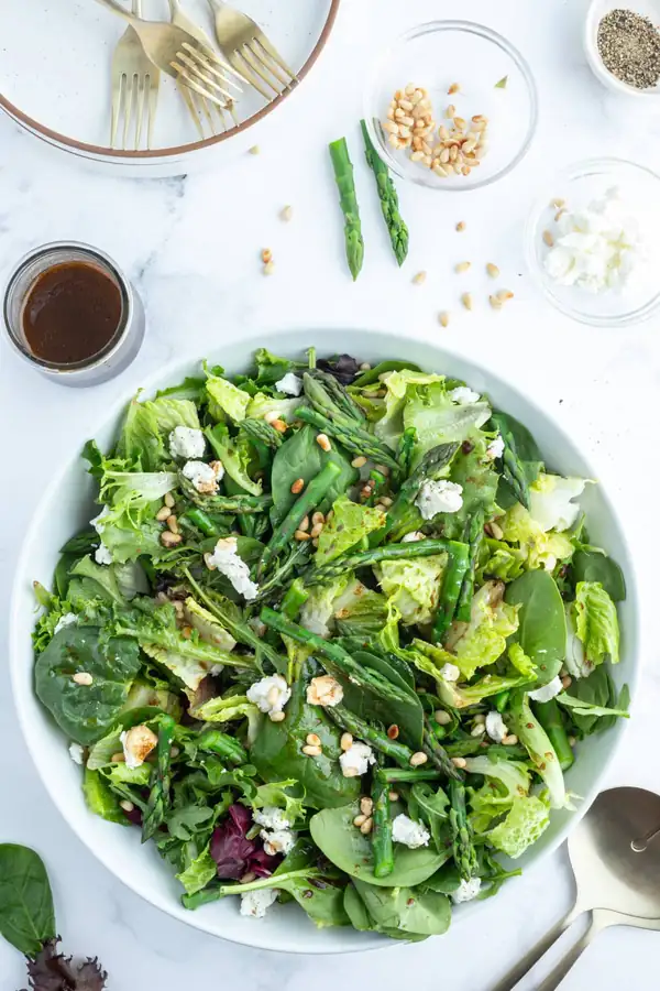 Asparagus and Goat Cheese Salad