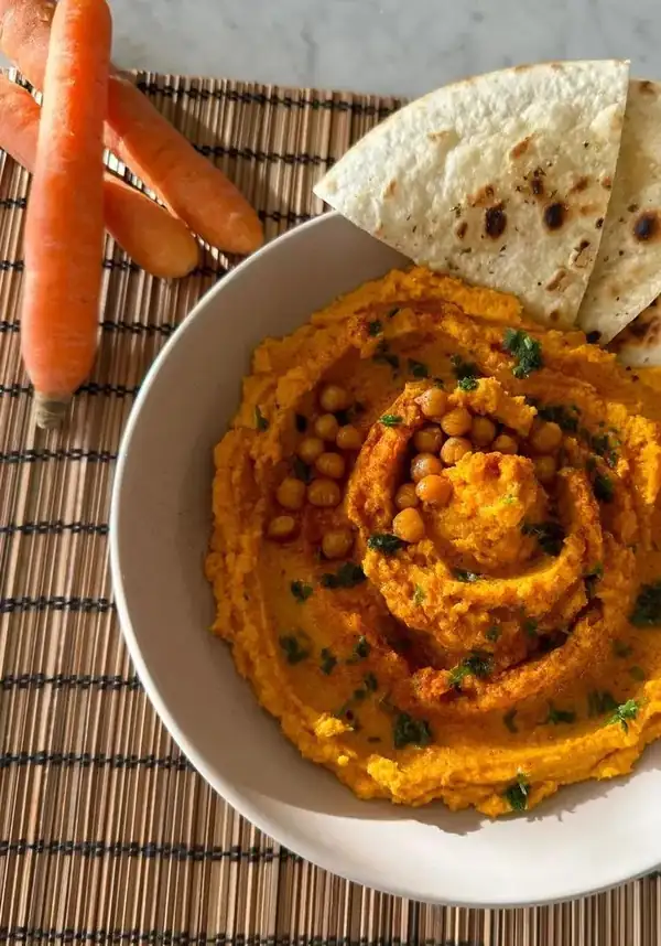 Chickpea and Roasted Carrot Hummus🥕