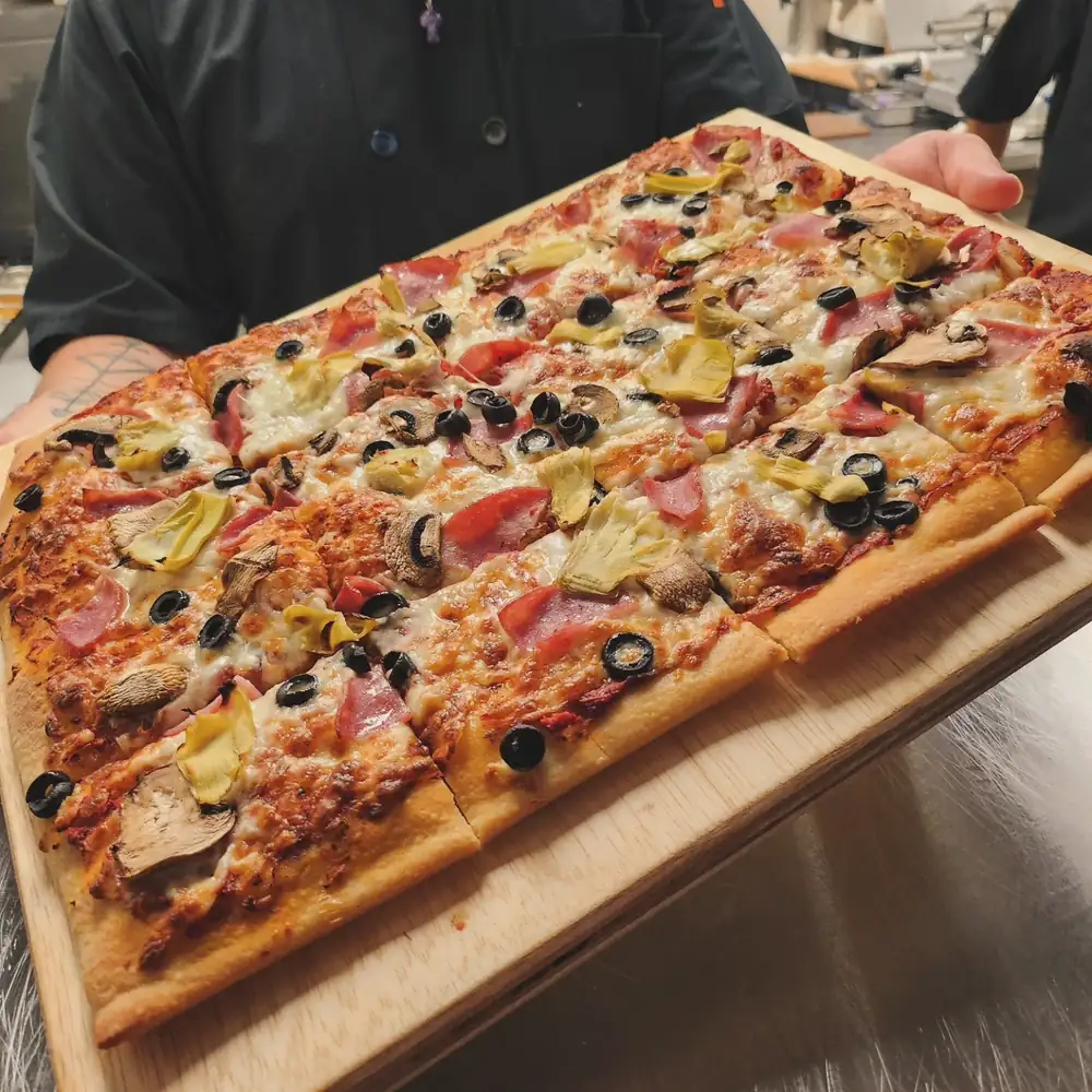 El restaurante italiano de Austin abre una nueva pizzería de estilo romano