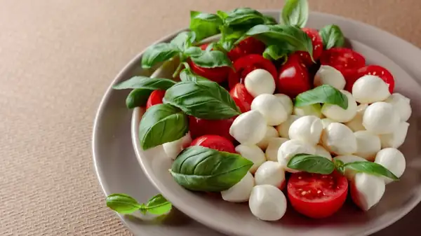 Por qué la mozzarella fresca no debe guardarse en el refrigerador