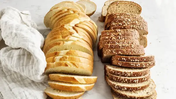 What Really Makes White And Wheat Bread Different