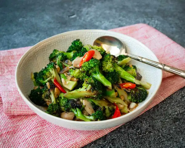 My Go-To Broccoli Stir-Fry