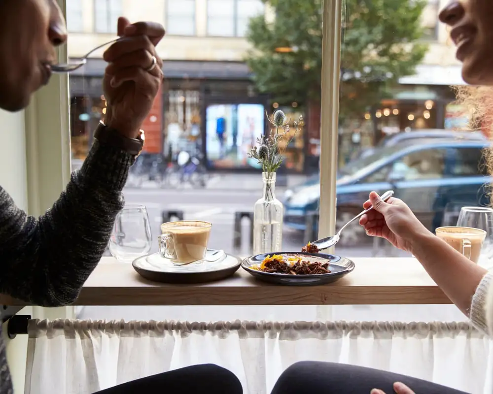 «No es justo»: los dueños de cafeterías se muestran frustrados por haber quedado excluidos de la reducción de los impuestos comerciales