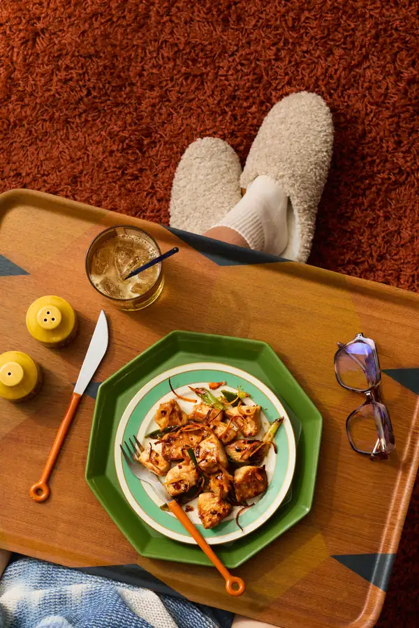 El pollo al estilo Szechuan es un clásico por una razón; nuestro toque personal lo hace aún mejor