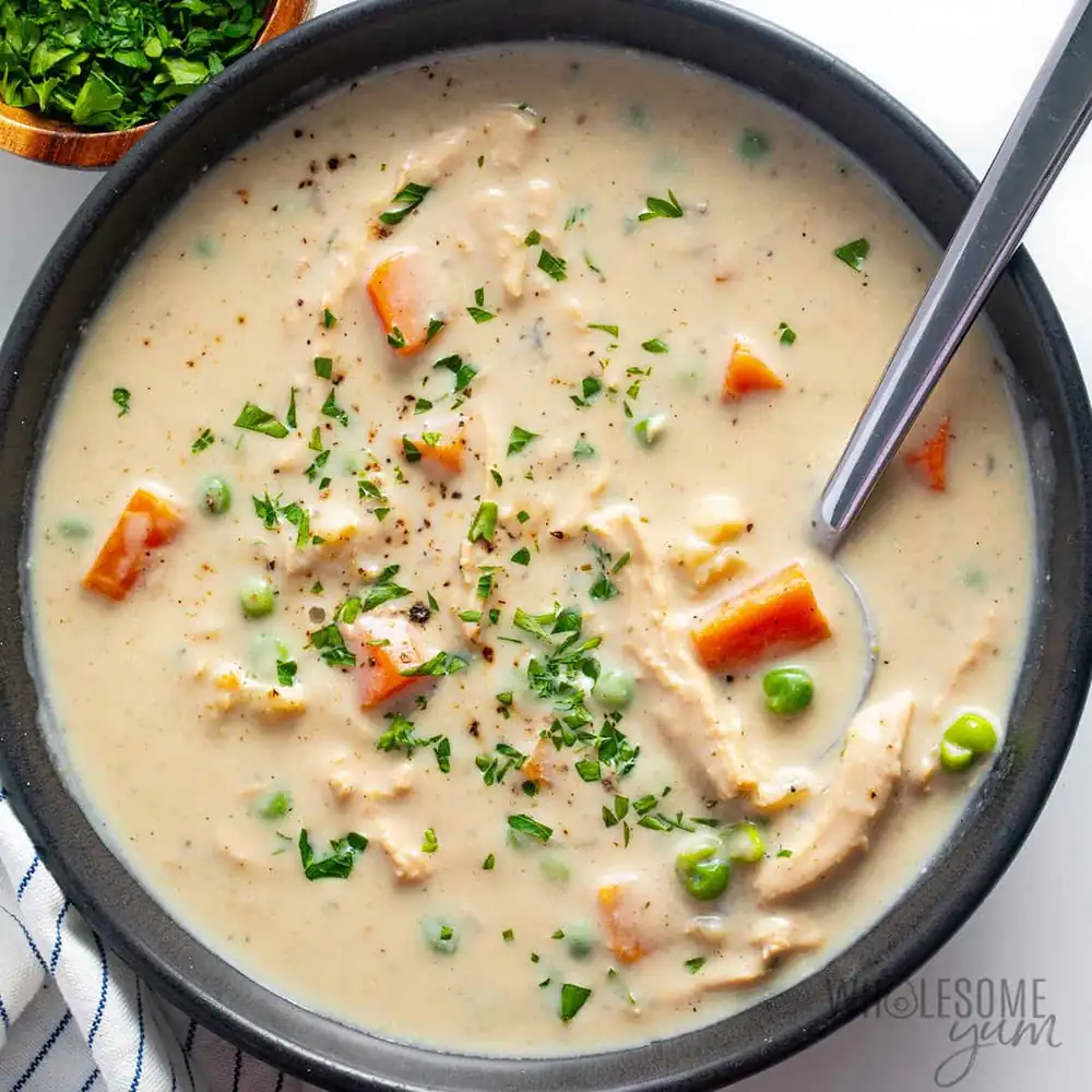Mi sopa cremosa de pollo tiene un espesante vegetal secreto