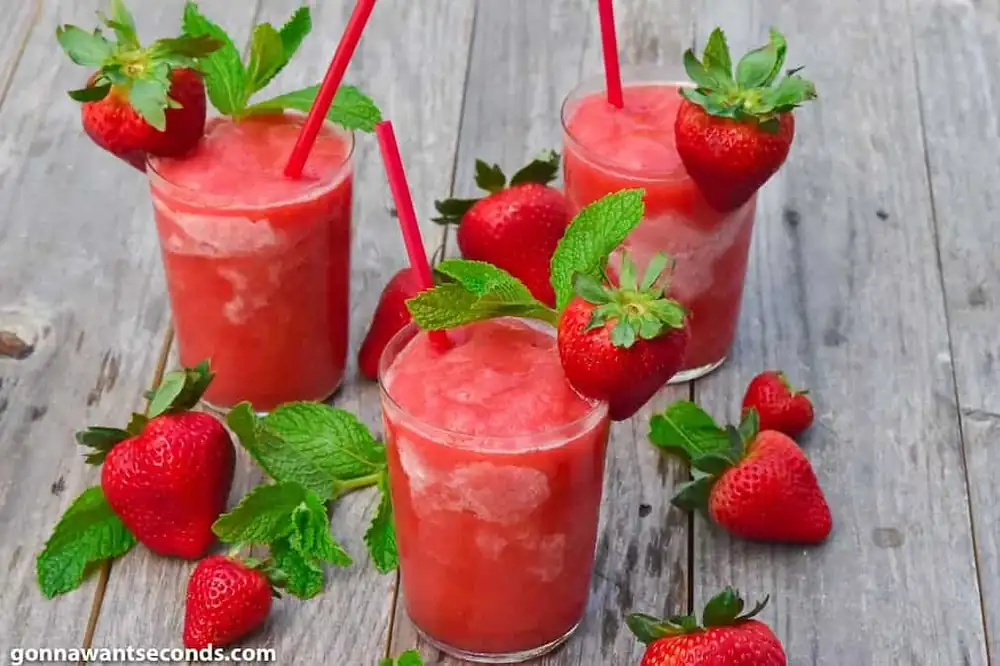 How to make Strawberry Frosé Recipe