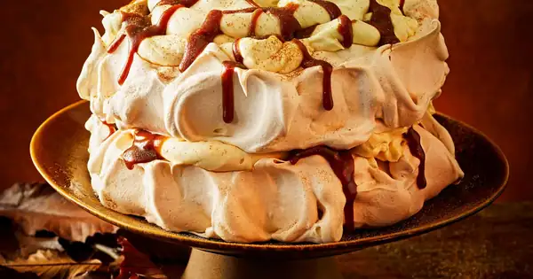 Pumpkin spiced meringue stack