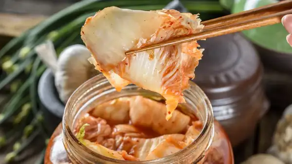 How To Store Homemade Kimchi To Preserve The Flavor And Crunch