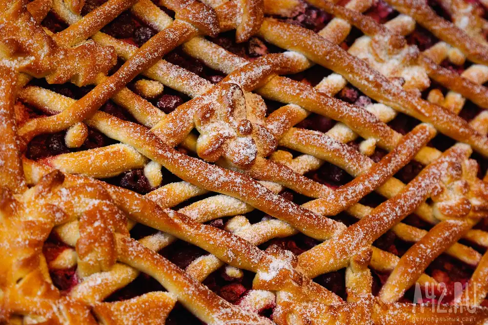An autumn pie competition has started in Kemerovo