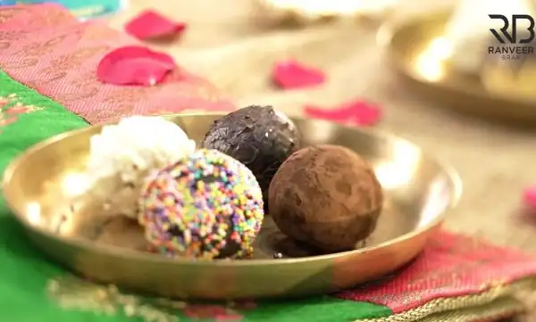 Easy Chocolate Stuffed Coconut Ladoo दिवाली स्पेशल नारियल लड्डू unique Diwali Laddu Recipe