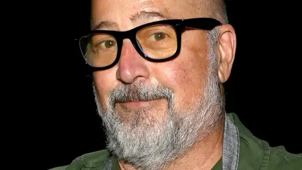 Andrew Zimmern's Unpopular Opinion About American Breakfast