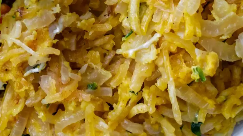 The Portuguese Comfort Dish That Unites Salty Cod And Scrambled Eggs