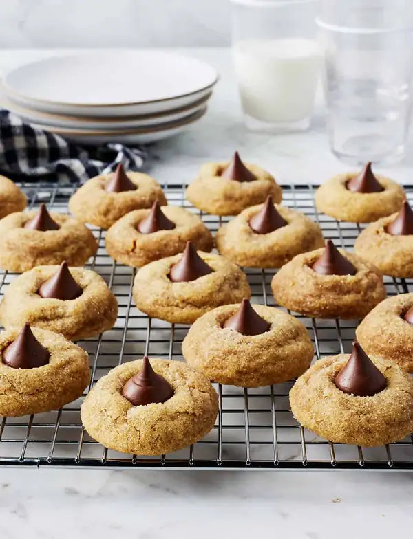These Classic Christmas Cookies Are Chocolate and Peanut Butter Perfection