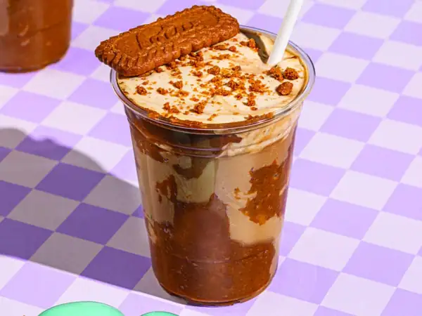 This Cookie Butter Latte Has Biscoff Cold Foam and I Need It Immediately