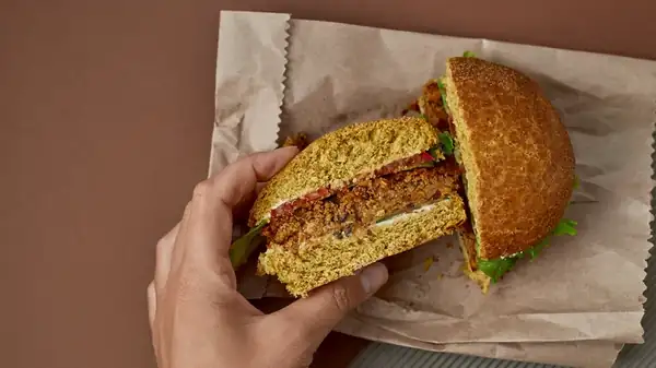 The Perfect Beans For Spice-Packed Veggie Burgers