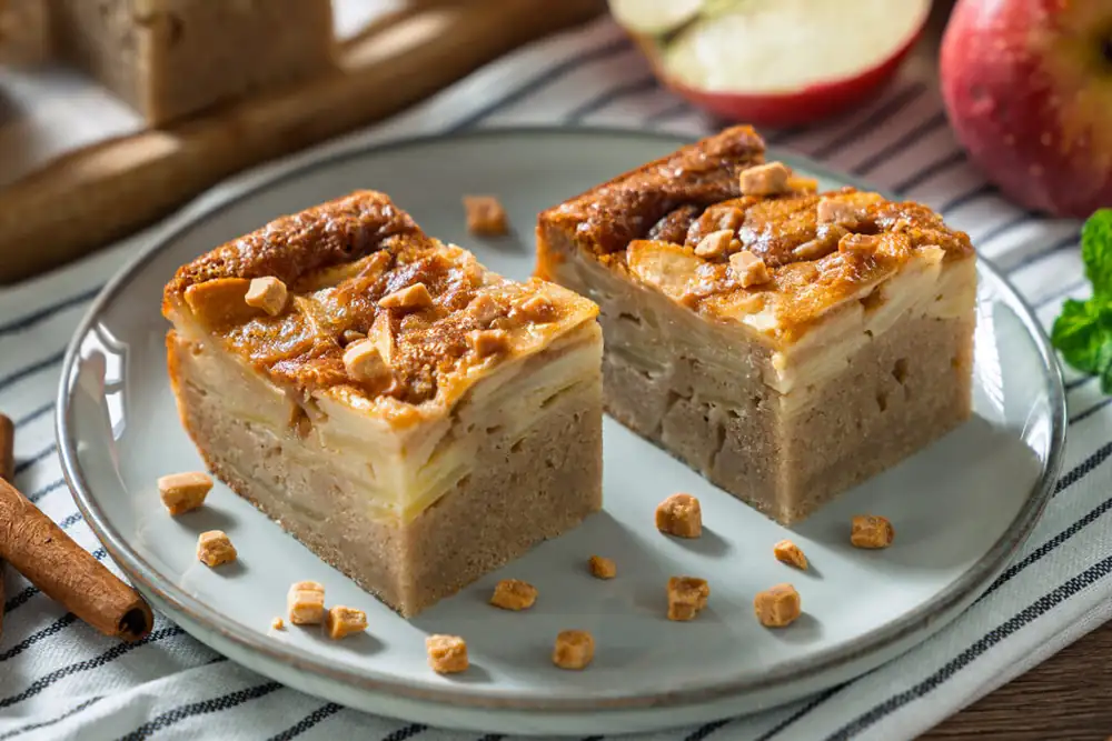 Pastel de manzana invisible, postre de otoño