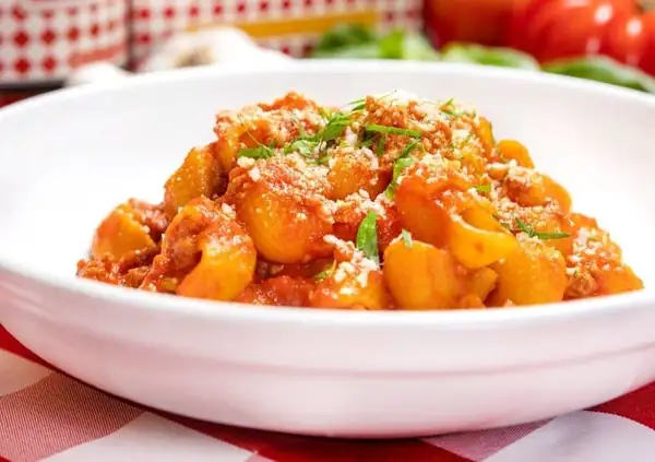 Receta de ragú de caracoles de Maria Pappalardo (Rubirosa) © Rubirosa