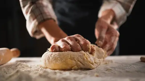 The Symbolism Behind The Greek Christmas Eve Bread Christopsomo