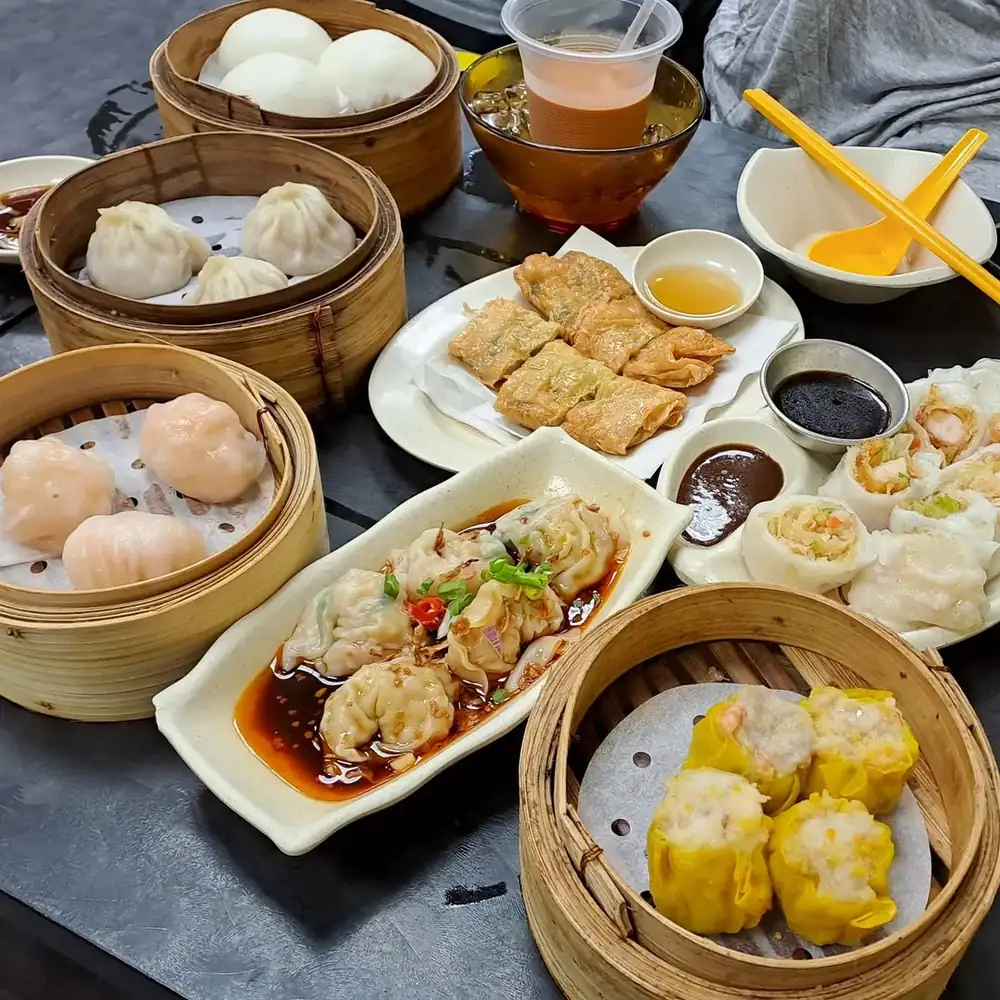 Victor's Kitchen: Famous Liu Sha Bao, HK Dim Sum And More In Bras Basah