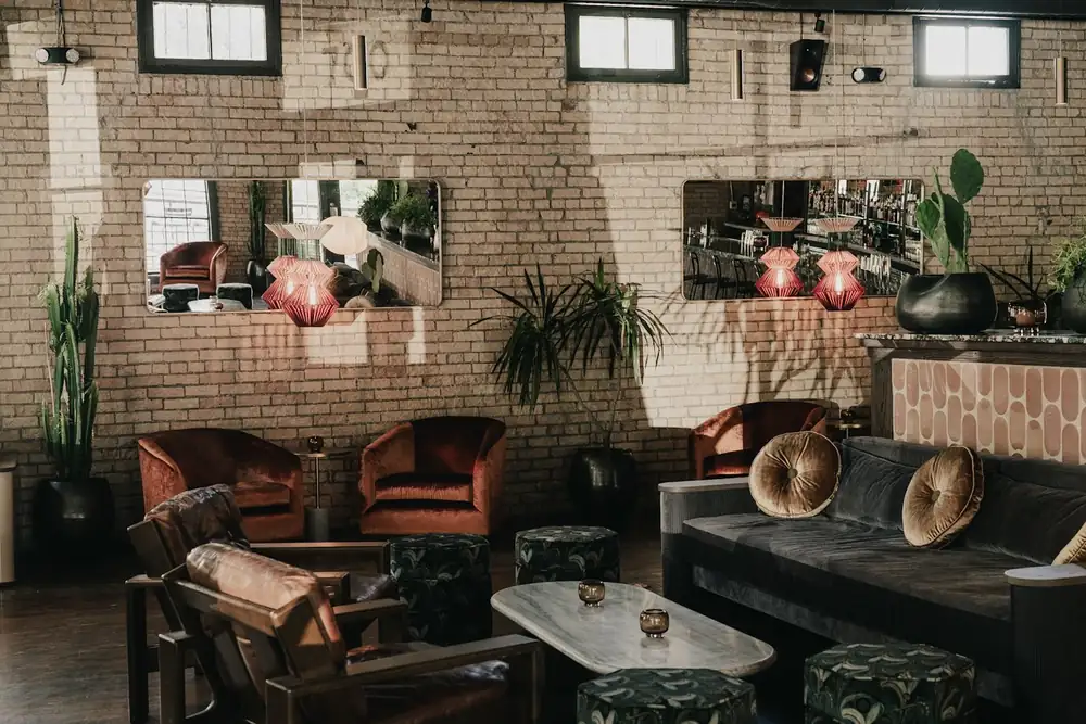 A New Stylish Lounge-y Bar Opens in Downtown Austin With Punch Bowls and Cocktails