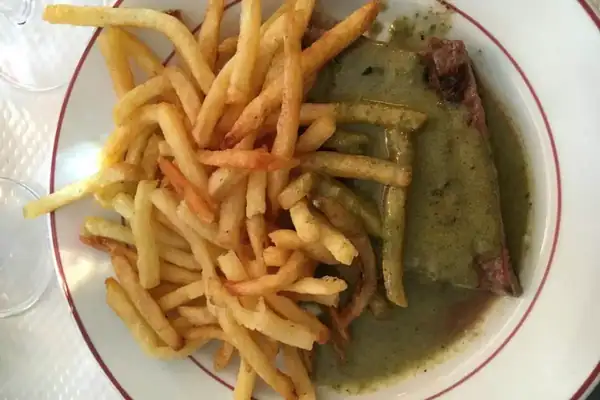French steak with aromatic sauce