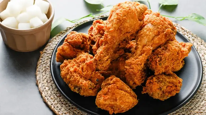 For Crispier Fried Chicken, Always Add This To Your Dredge