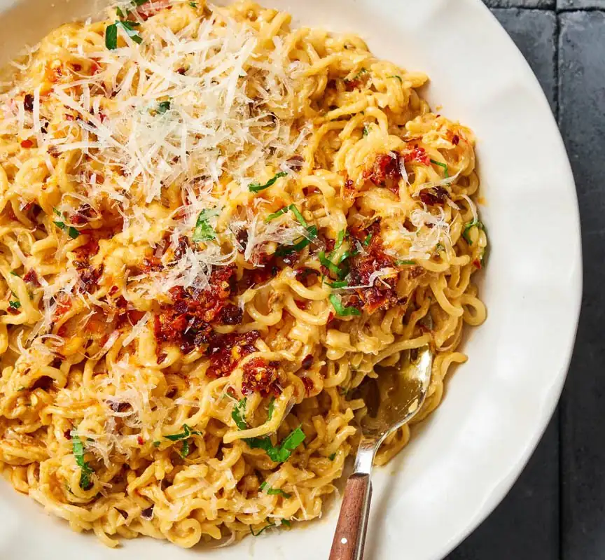 Caramelised Onion & Chilli Crisp Ramen