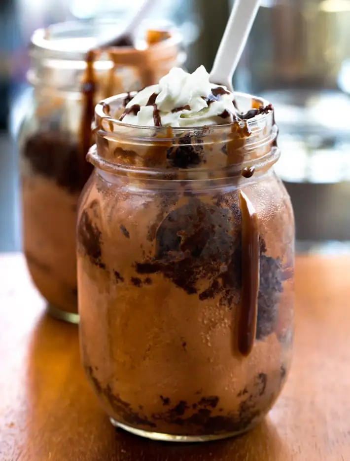 Blizzard de brownie de chocolate saludable
