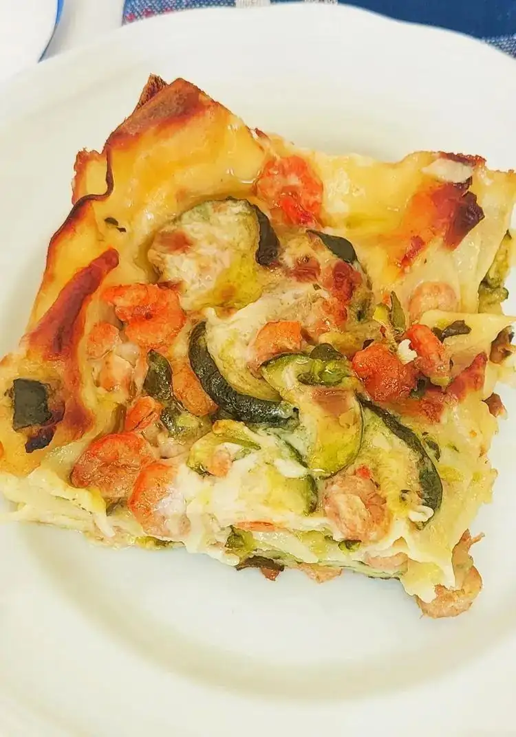 Zucchini and shrimp lasagna