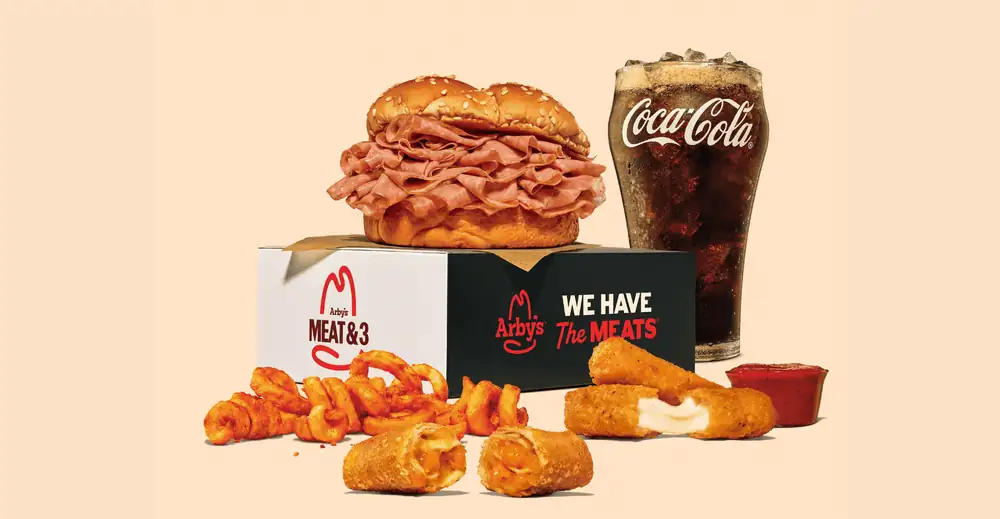 Arby's ofrece Meat & 3 Box (¡con bebida y postre!) por $7.99