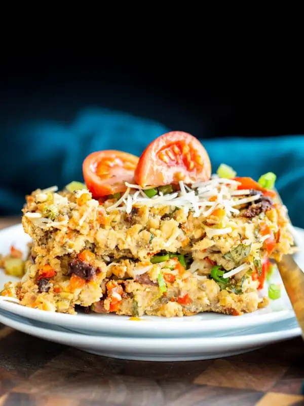 Savory Pizza Oatmeal Bake