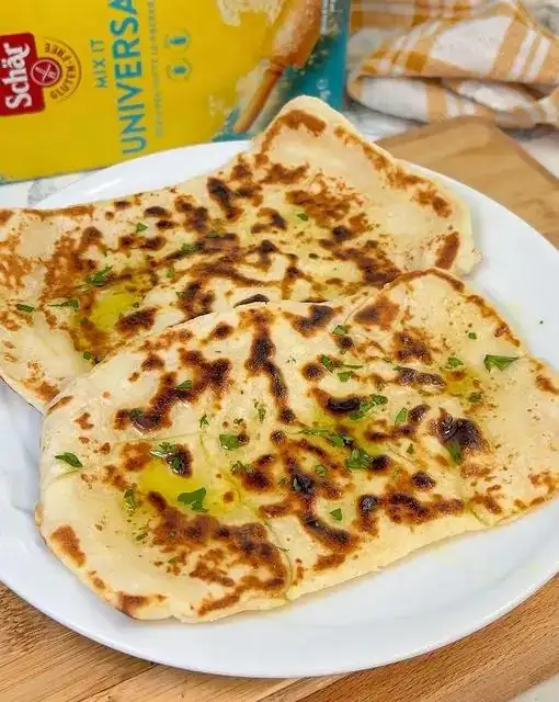 Cheese naan bread