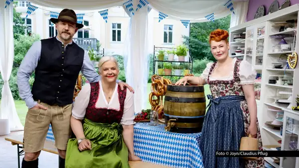 Con trajes tradicionales y pastel de Oktoberfest: Oktoberfest en “The Great Bake Off”