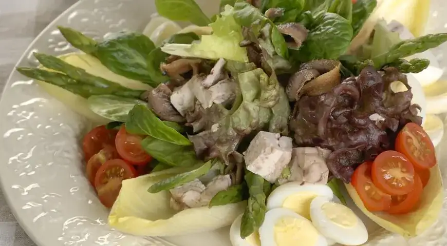 Brain salad with anchovies