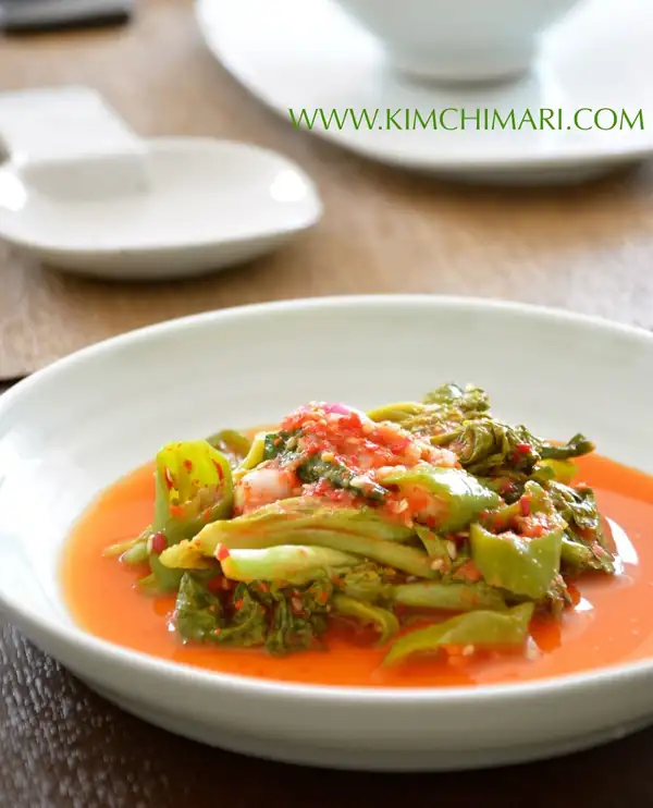 Vegetarian Lettuce Kimchi (상추김치 Sangchoo Kimchi)