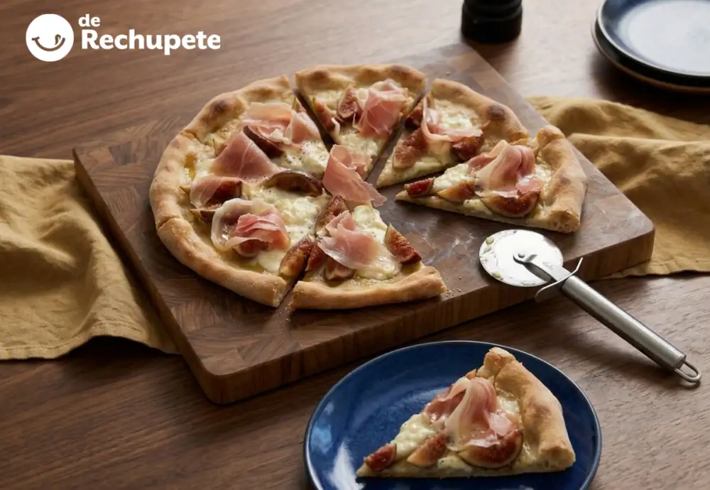 Fig, cheese and Serrano ham pizza