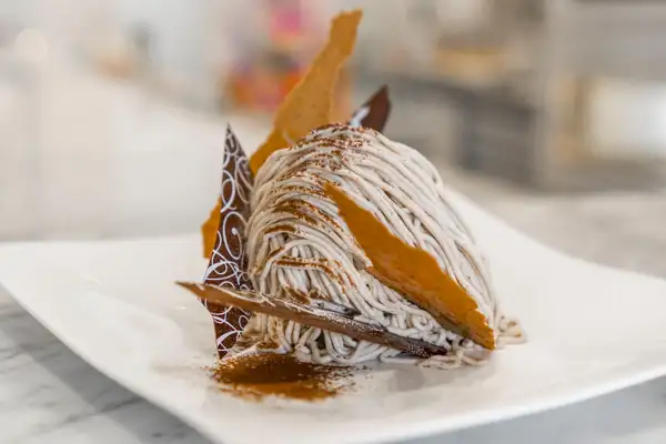 Sweets Raku, el establecimiento emblemático de Chinatown conocido por sus delicados postres, cierra sus puertas