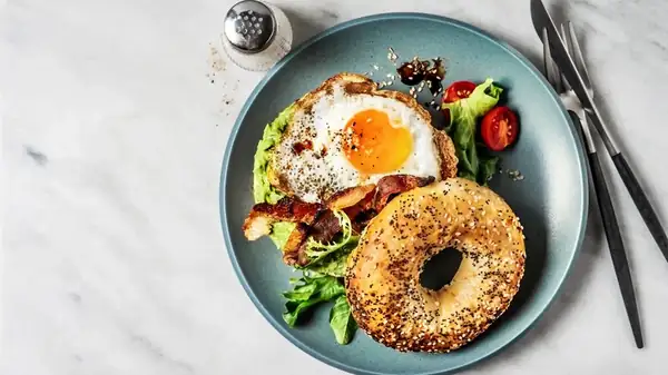 The Spicy And Sour Sandwich Ingredient For A Savory Breakfast Upgrade