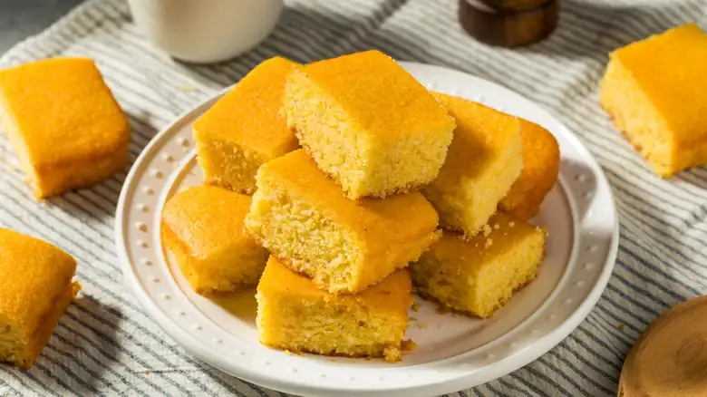 Give Homemade Cornbread A Pop Of Color With One Sweet Addition