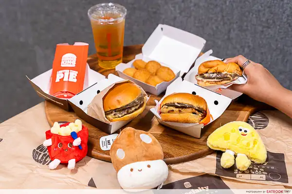 Burger King's Portobello Mushroom Swiss Burger Returns With An Angus Beef Upgrade, Win Plushie Keychains Too