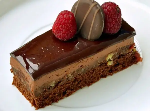 Amaretto Chocolate Cake