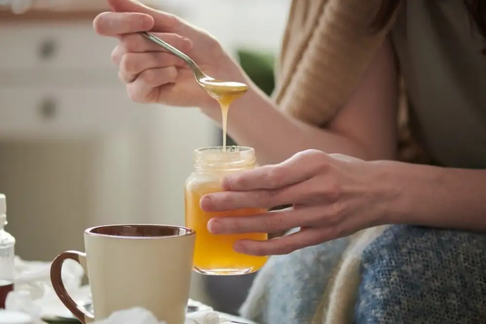 What are the Benefits of Strained Honey? What is it Good For? - Practical, Delicious and Easy Recipes
