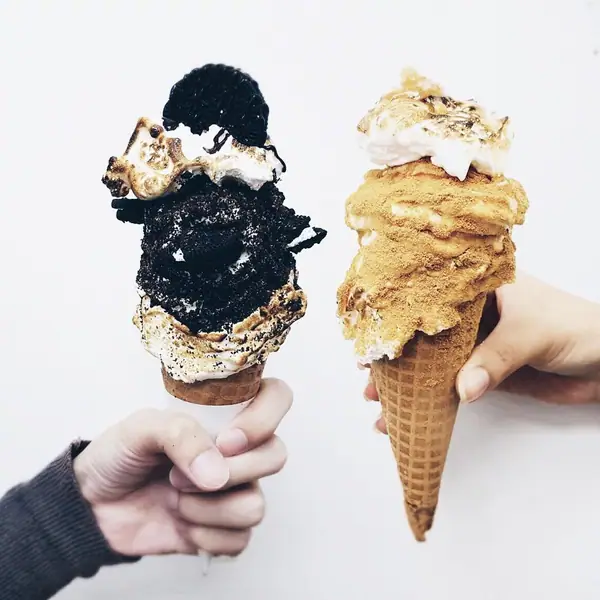 10 Insta-Worthy Ice-Cream Desserts That’ll Give Your Friends FOMO
